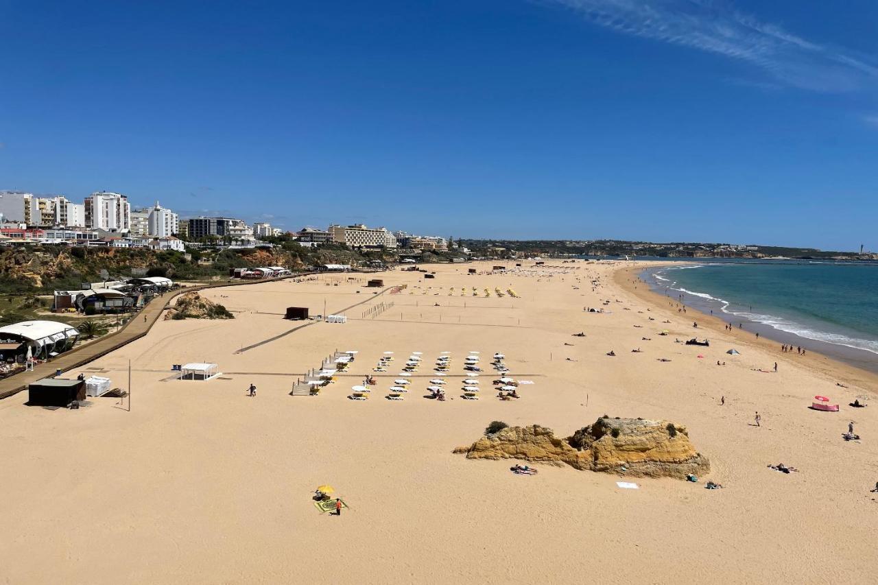 Apartment By The Beach With Parking And Wifi By Amcf Portimão Buitenkant foto